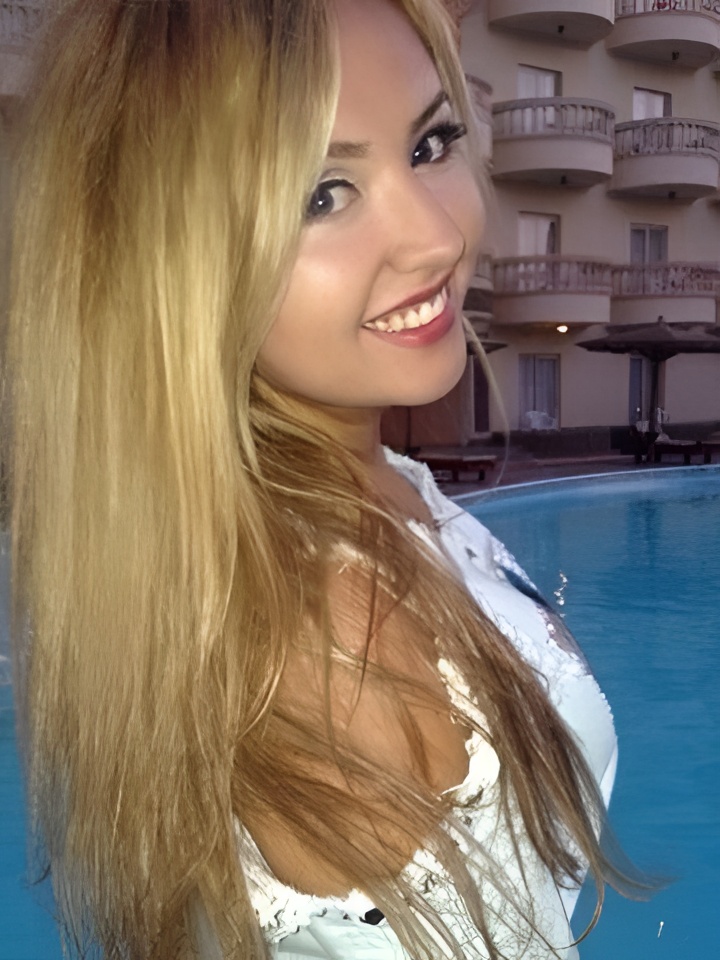 Елизавета привлекательная девушка из Магнитогорска цена от 2500 руб