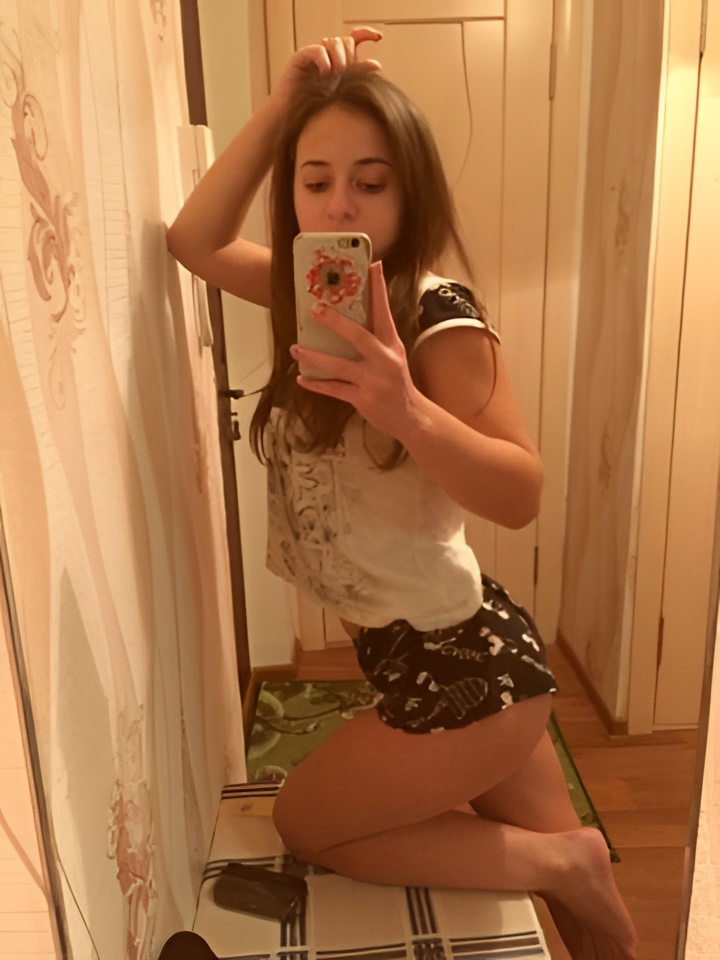 Индивидуалка Камила, доступна для личного знакомства от 10000 руб