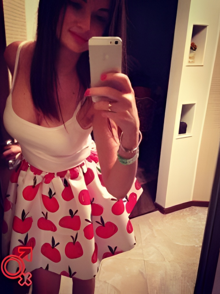 Ярослава привлекательная девушка из Магнитогорска цена от 5000 руб