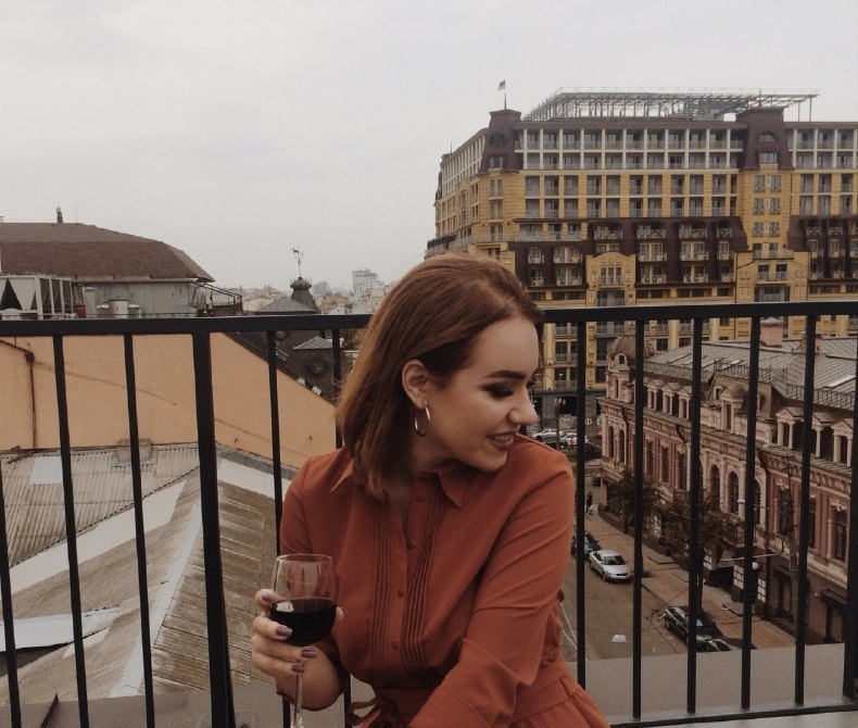 Ася привлекательная девушка из Магнитогорска цена от 3000 руб